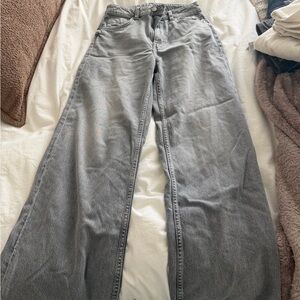 H&M Gray High-Rise Wide Leg Jeans